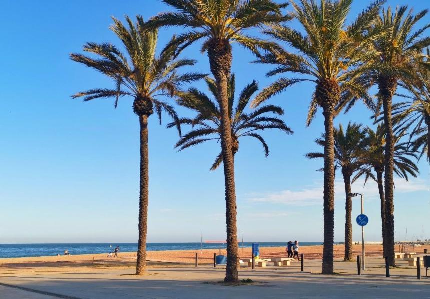 Apartament Duplex / Beach 3Min/ Bcn Center 10Min/Tren 2Min San Adrián de Besós Zewnętrze zdjęcie